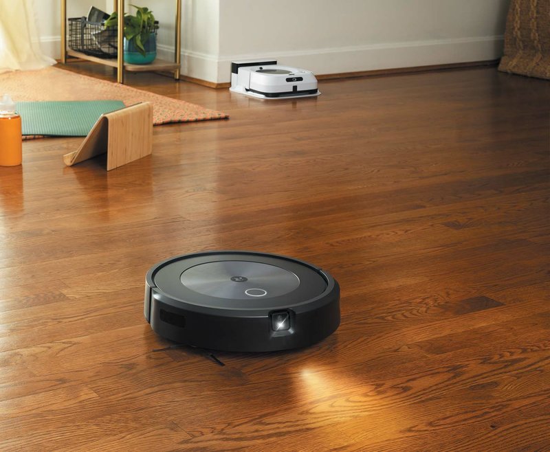 Roomba j7